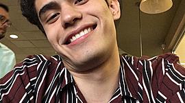 Timeline: Vida de Max Acuña