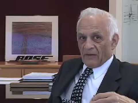 Primer par de audífonos con cancelación de sonido.