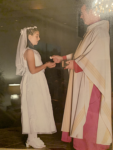 2012- Recibí mi primera comunión.