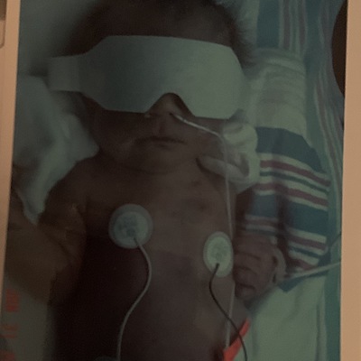 Timeline: Nací en Charlotte, North Carolina. Nací dos mesas temprano