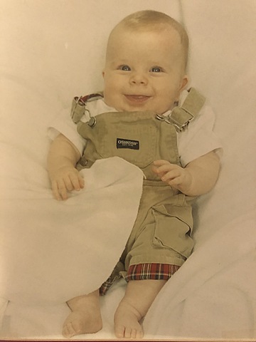 2004- Nací en Charlotte, Carolina de norte en el 17 de junio.