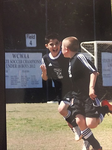 2011- Tuve mi primer partido de fútbol y hice mi primer goal.