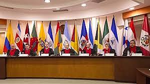 Aprobación del estatuto y elección de los primeros miembros