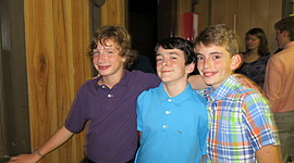 Timeline: me uní al club de líderes en dos mil quince.