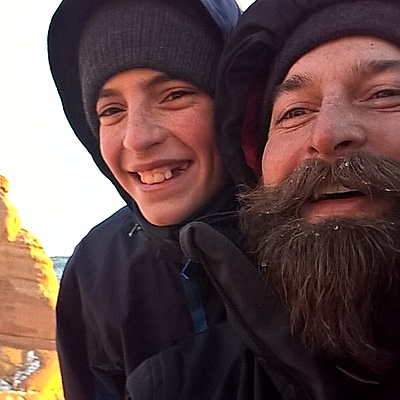 Timeline: Fui a Utah para esquiar en dos mil quince.