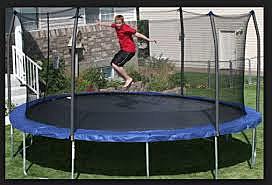 Recibí un trampolín para mi cumpleaños.