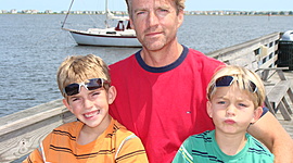 Timeline: salí de país en dos mil dieciseís.