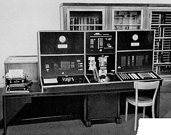 El Z4 fue completado,rediseñado completamente tras perderse los planos y piezas de las anteriores Z durante los bombardeos aliados de Berlín.