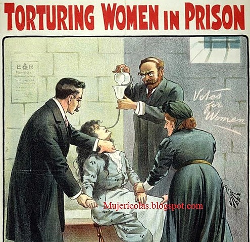 Las sufragistas al ser encarceladas, empezaron a declararse en huelgas de hambre.