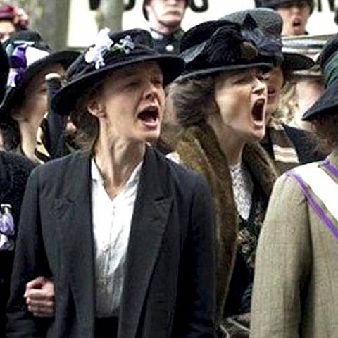 Las sufragistas queman buzones.