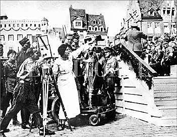 Regimenes autoritarios.