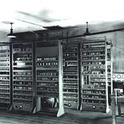 Timeline: Historia de l'informatica