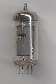 Ordenadores construidos con válvulas de vacio