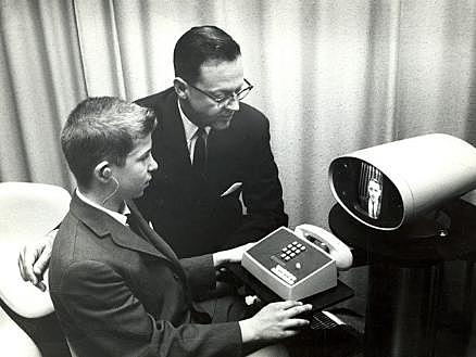 PRIMERA VIDEOCONFERENCIA