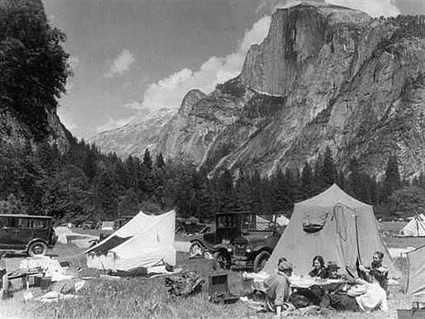 Yosemite becomes a federal park