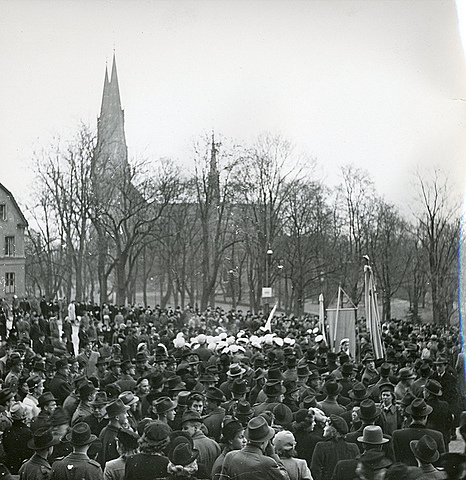 Tyskland sender Norske studenter inn i fangenskap.