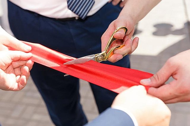 Apertura de la nueva fabrica