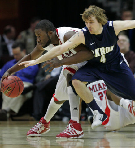 Sports: The highest score in basketball was in Chicago