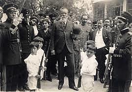 1918 Creación del Departamento de Contraloría.