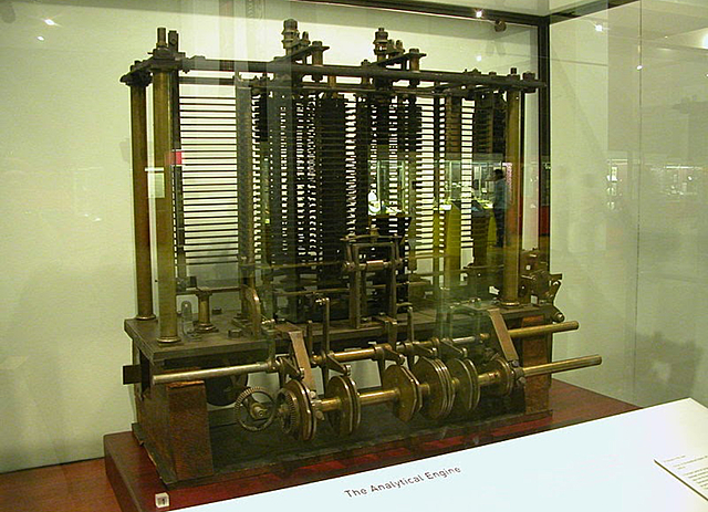Charles Babbage anuncia el motor analítico