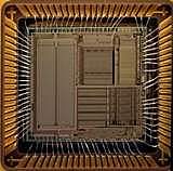 Intel lanzo el microprocesador 80486