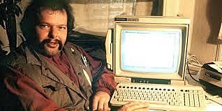 Holland Wau y Wenery, Steffen