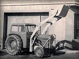 Primer paso del tractor articulado