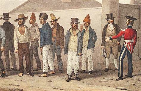 Arrival of boats full of European convicts.