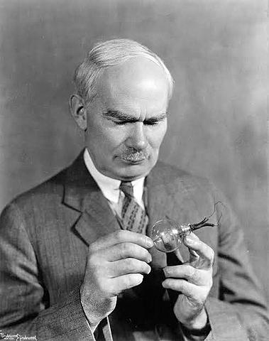 Lee De Forest (1873 - 1961)