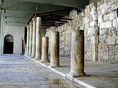 Primeira biblioteca do planeta - Nínive