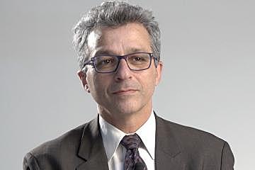 Alvaro Pascual-Leone (director del laboratorio de estimulación magnética cerebral y profesor de la Universidad de Medicina de Harvard)