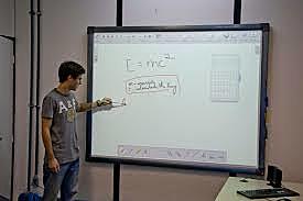 Lousa digital interativa