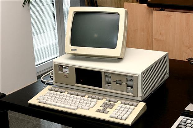 LOS ORDENADORES PERSONALES