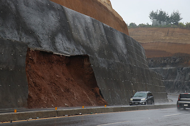 Desprendimiento en muro