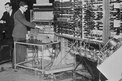Máquina de Turing - o pai dos computadores