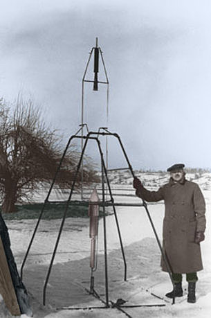1st liquid fueled rocket launched by Robert H. Goddard