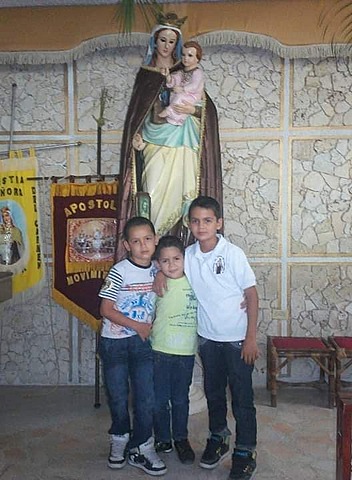 Primera comunión de mi hermano mayor.