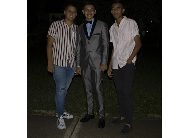 Las personas que nunca me han dejado solo y quieren lo mejor para mí.