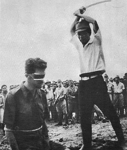 EE.UU. DERROTA A JAPÓN EN LA BATALLA DE OKINAWA