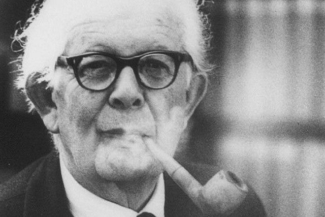 PIAGET