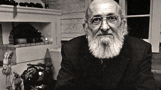 PAULO FREIRE