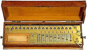 Máquina de calcular mecánica con éxito comercial