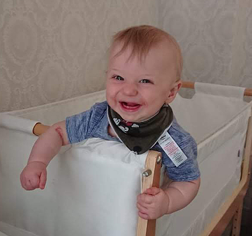 Quinlan James Hill born