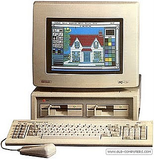 Aparición de las primeras computadoras medianas