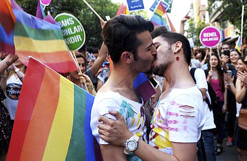 Aprobación del matrimonio igualitario en Colombia