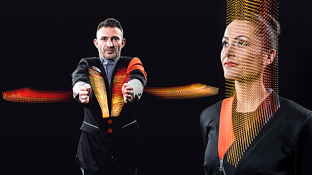 CUTECIRCUIT X EASYJET