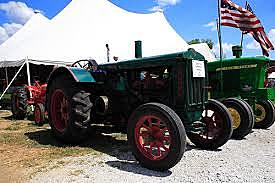 Tractor RUMLEY 6