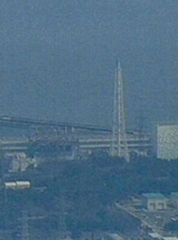 Fresh explosion at quake-hit Japan nuclear plant