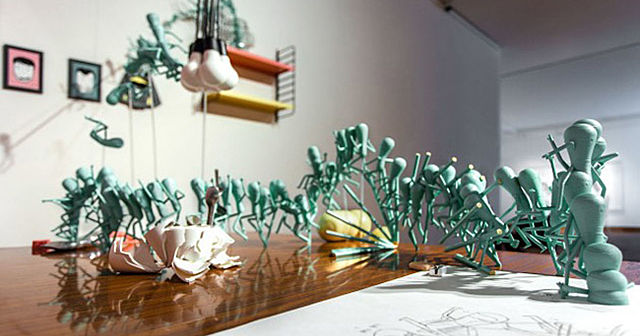 Primer HMD (head mounted display)