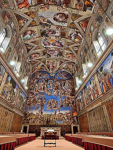 Michelangelo begins painting the sistine chapel